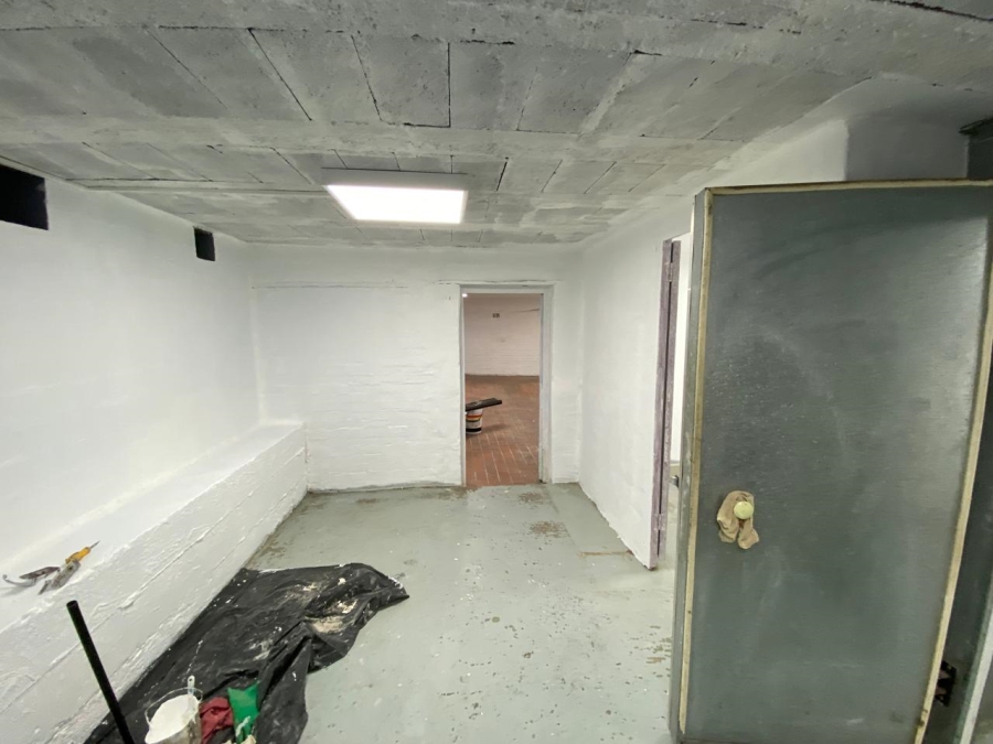 To Let Commercial Property for Rent in Greyville KwaZulu-Natal