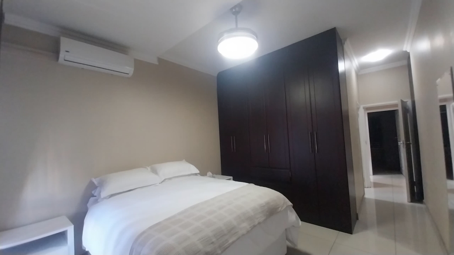 2 Bedroom Property for Sale in Umhlanga Ridge KwaZulu-Natal