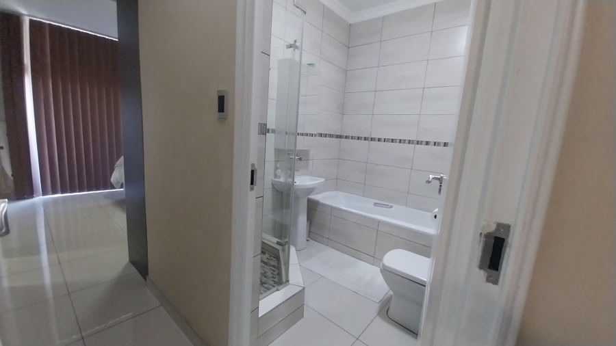 2 Bedroom Property for Sale in Umhlanga Ridge KwaZulu-Natal