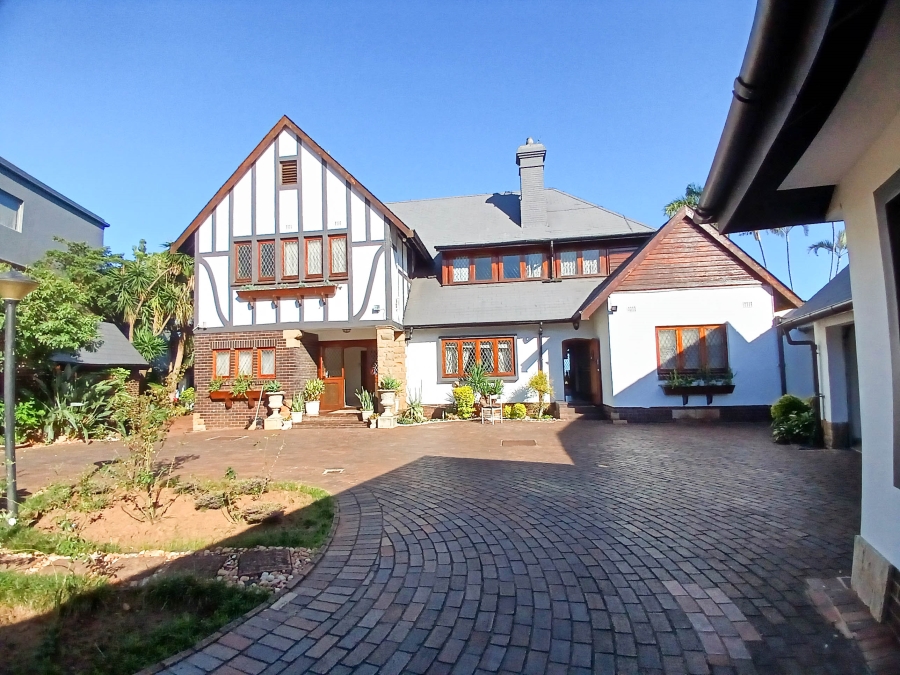 6 Bedroom Property for Sale in Morningside KwaZulu-Natal