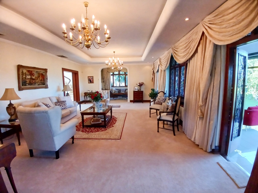 6 Bedroom Property for Sale in Morningside KwaZulu-Natal
