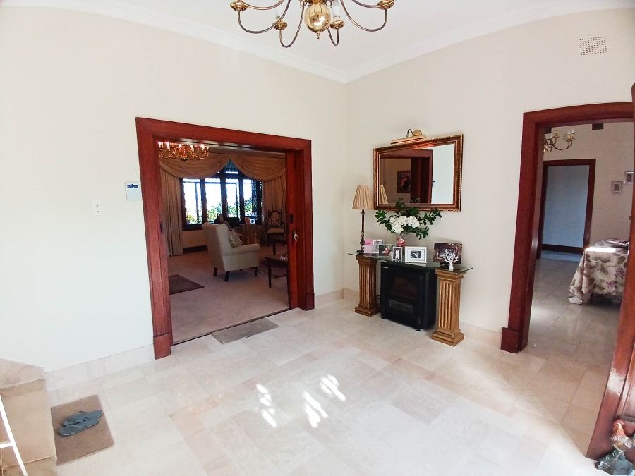 6 Bedroom Property for Sale in Morningside KwaZulu-Natal