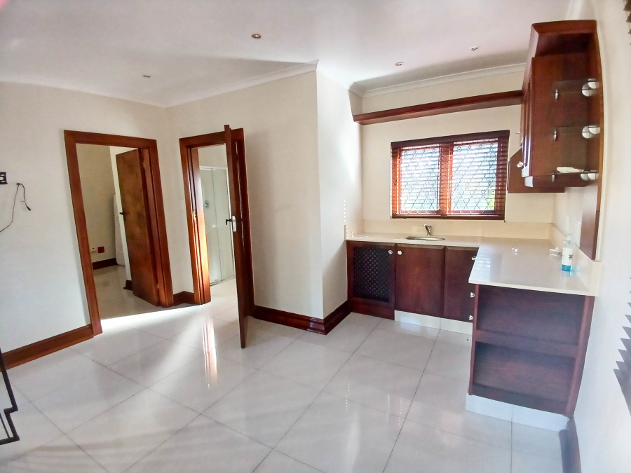 6 Bedroom Property for Sale in Morningside KwaZulu-Natal