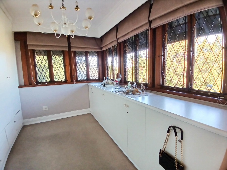 6 Bedroom Property for Sale in Morningside KwaZulu-Natal