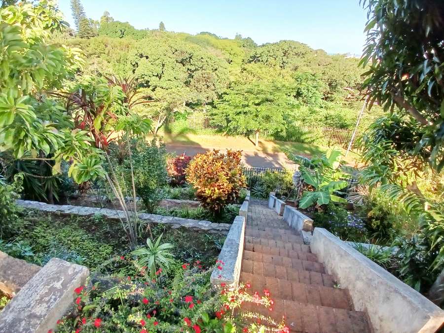 6 Bedroom Property for Sale in Morningside KwaZulu-Natal
