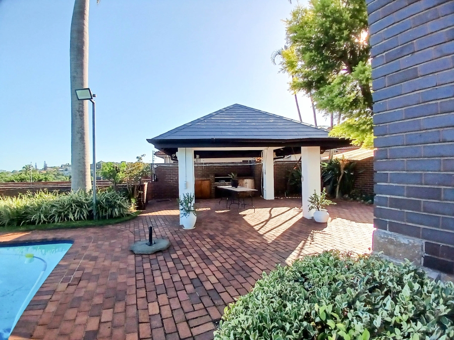 6 Bedroom Property for Sale in Morningside KwaZulu-Natal