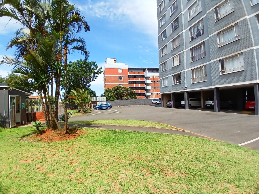 2 Bedroom Property for Sale in Glenwood KwaZulu-Natal
