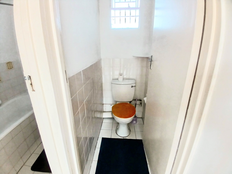 2 Bedroom Property for Sale in Glenwood KwaZulu-Natal