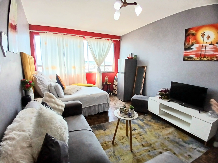 1 Bedroom Property for Sale in Durban Central KwaZulu-Natal