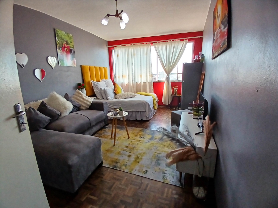 1 Bedroom Property for Sale in Durban Central KwaZulu-Natal