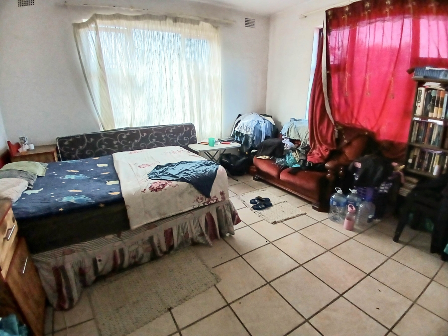 24 Bedroom Property for Sale in Umbilo KwaZulu-Natal