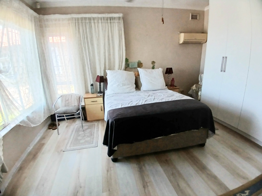3 Bedroom Property for Sale in Glenwood KwaZulu-Natal