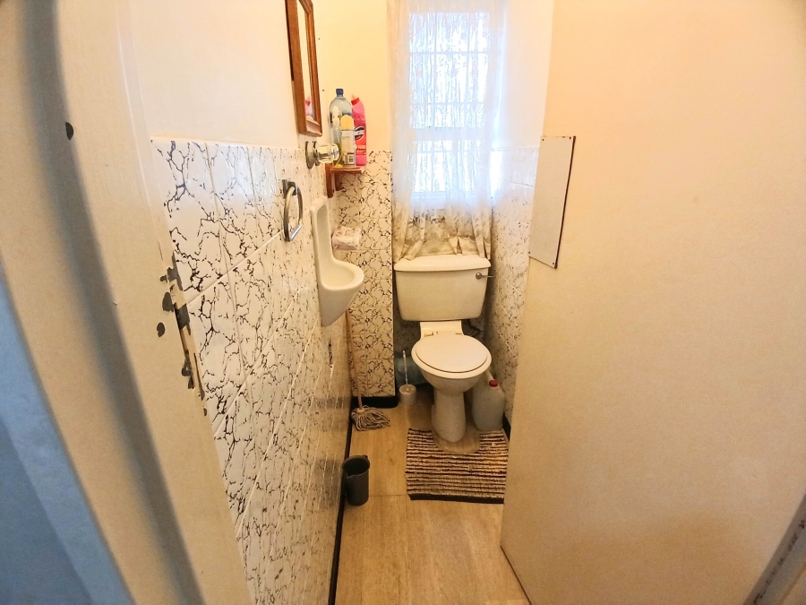 3 Bedroom Property for Sale in Glenwood KwaZulu-Natal