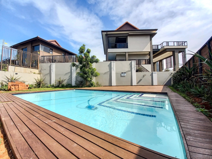 6 Bedroom Property for Sale in Izinga KwaZulu-Natal