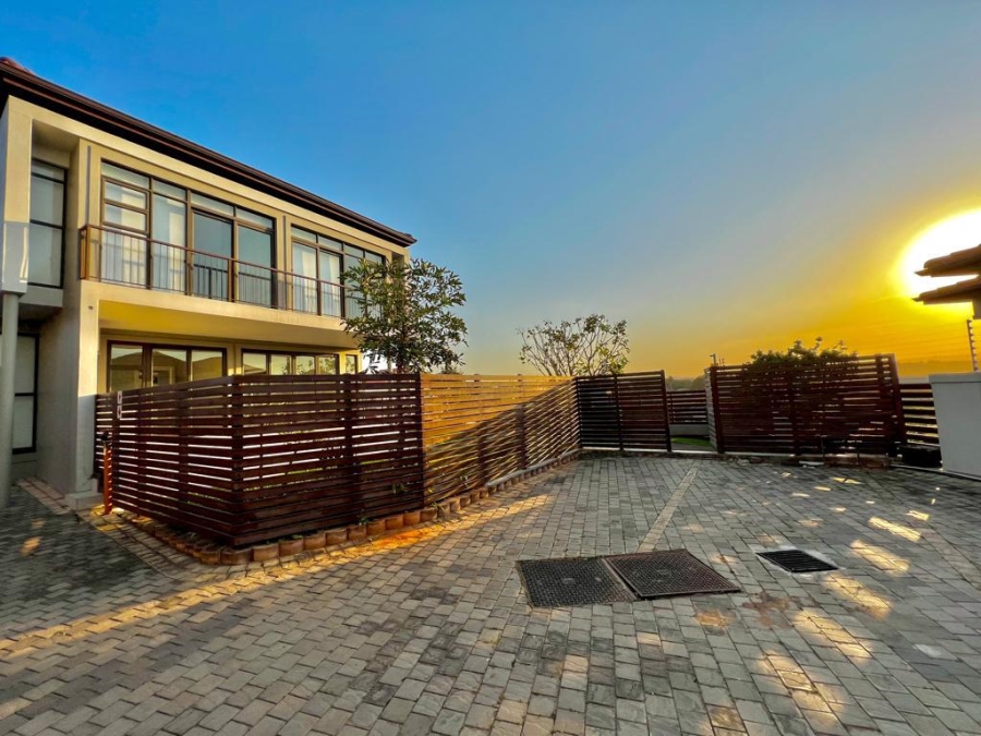 6 Bedroom Property for Sale in Izinga KwaZulu-Natal
