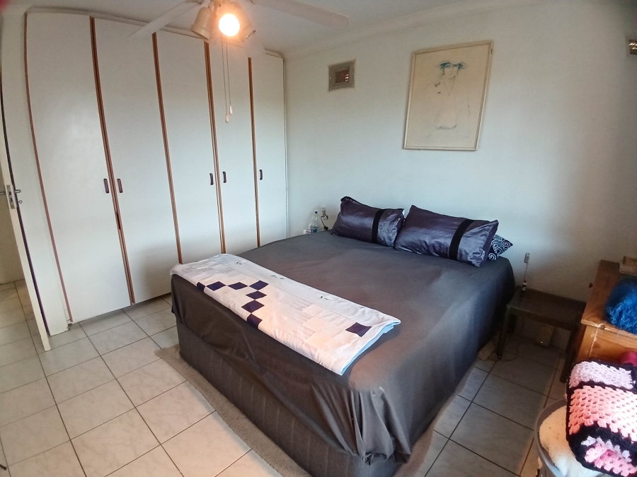 2 Bedroom Property for Sale in Sherwood KwaZulu-Natal