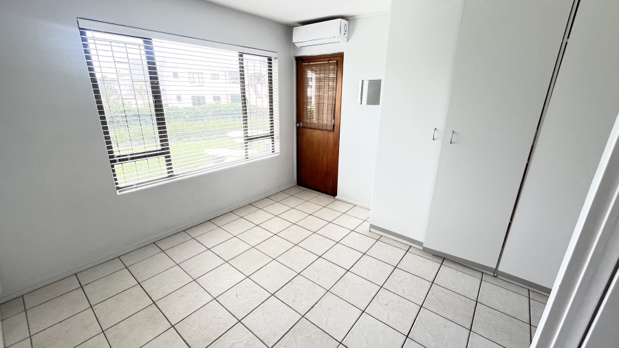 2 Bedroom Property for Sale in Umhlanga KwaZulu-Natal