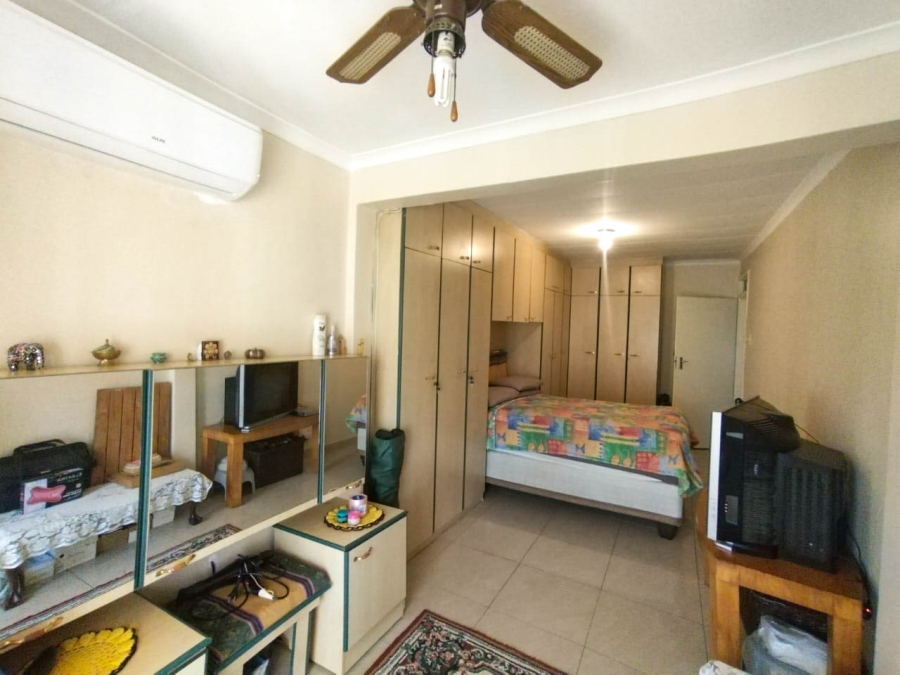 3 Bedroom Property for Sale in Northcroft KwaZulu-Natal