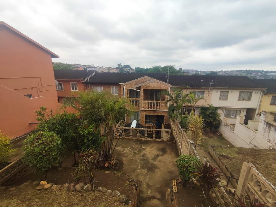 3 Bedroom Property for Sale in Northcroft KwaZulu-Natal