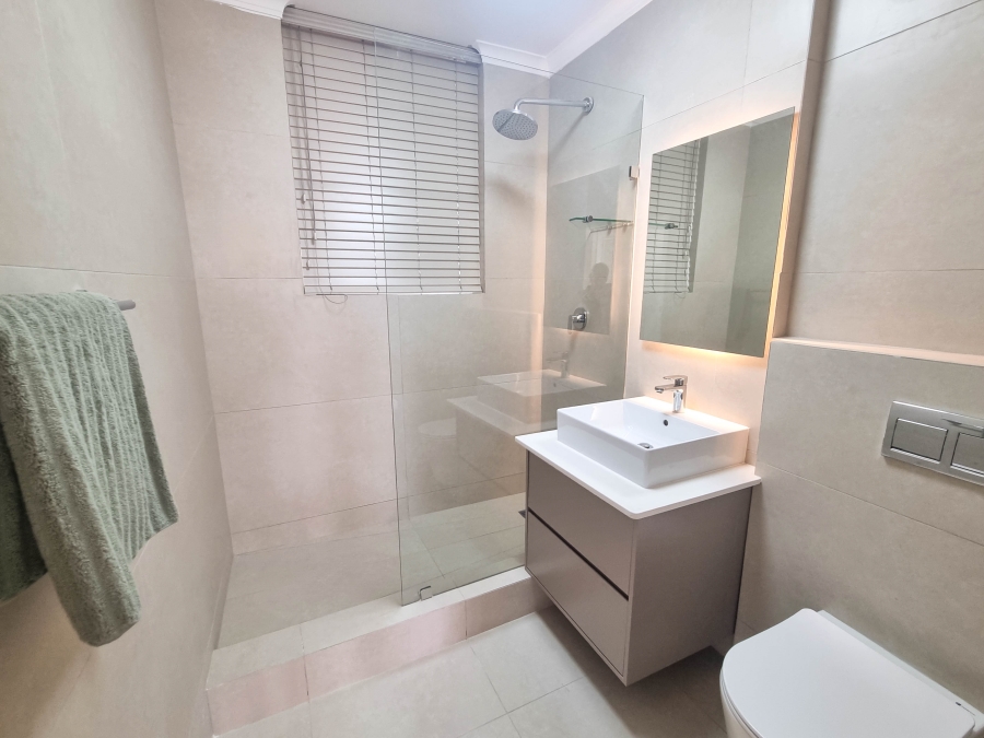 2 Bedroom Property for Sale in Umhlanga KwaZulu-Natal