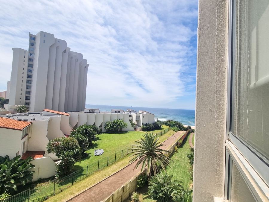 2 Bedroom Property for Sale in Umhlanga KwaZulu-Natal