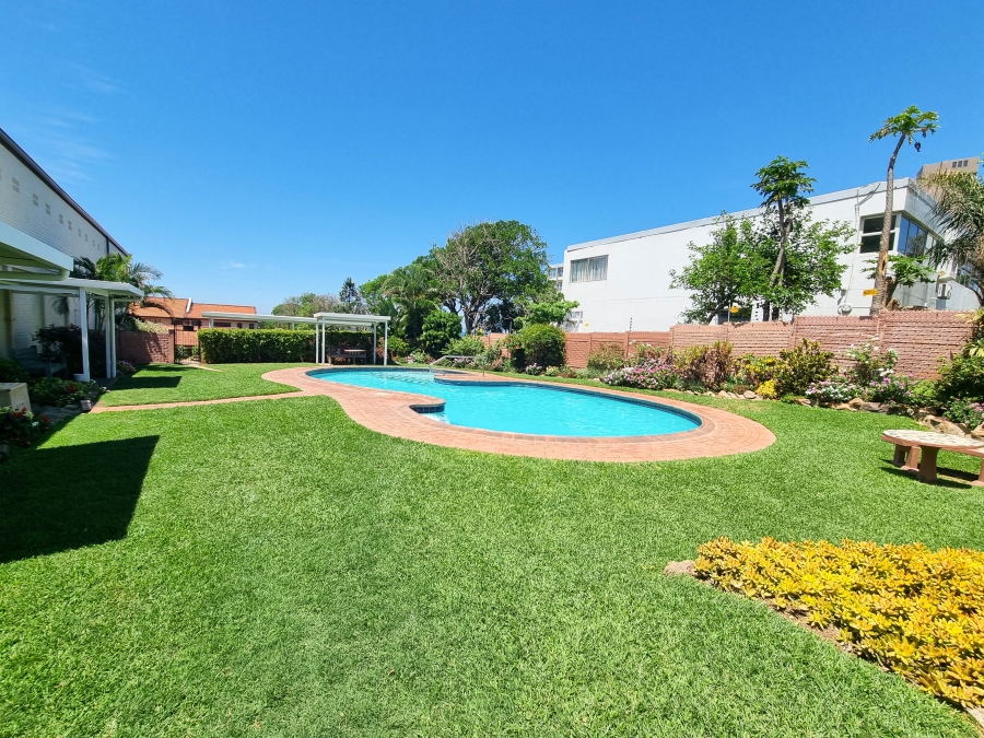 2 Bedroom Property for Sale in Umhlanga KwaZulu-Natal