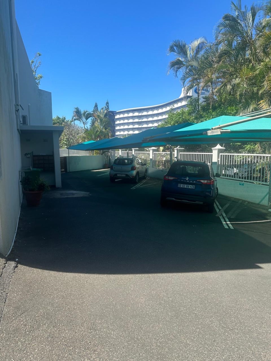 To Let 3 Bedroom Property for Rent in Umhlanga KwaZulu-Natal