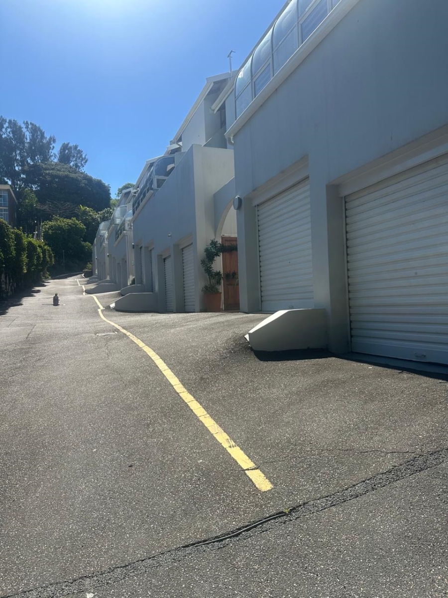 To Let 3 Bedroom Property for Rent in Umhlanga KwaZulu-Natal