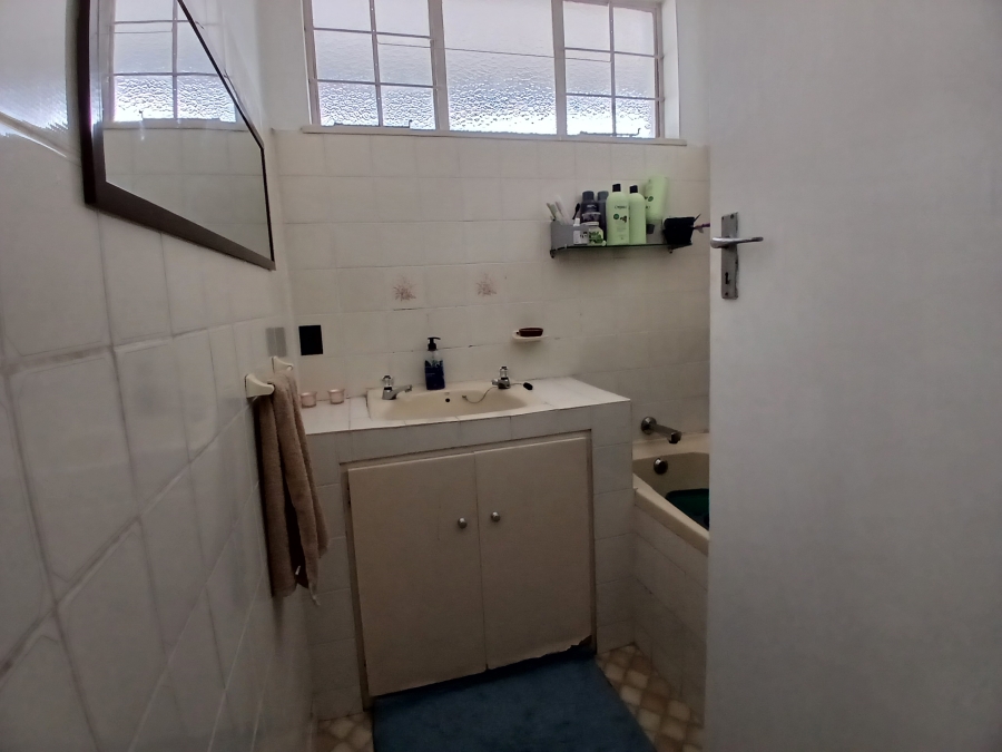 2 Bedroom Property for Sale in Morningside KwaZulu-Natal