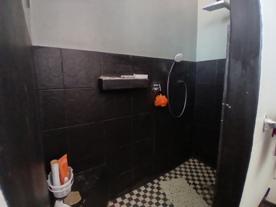2 Bedroom Property for Sale in Morningside KwaZulu-Natal