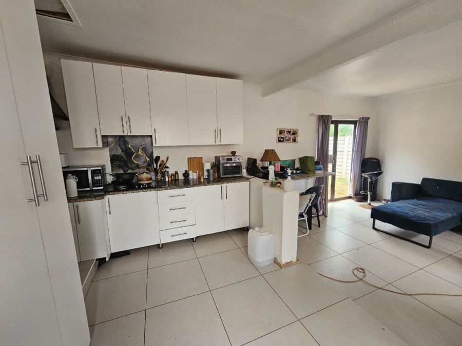 To Let 2 Bedroom Property for Rent in Bluff KwaZulu-Natal