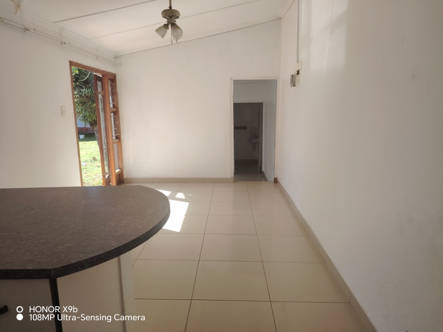 To Let 1 Bedroom Property for Rent in Bluff KwaZulu-Natal