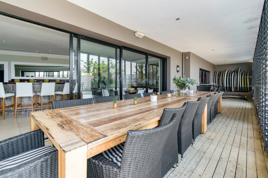 5 Bedroom Property for Sale in Salt Rock KwaZulu-Natal