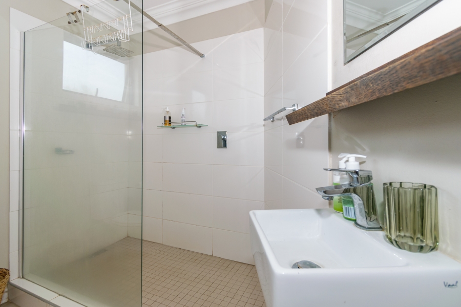 5 Bedroom Property for Sale in Salt Rock KwaZulu-Natal