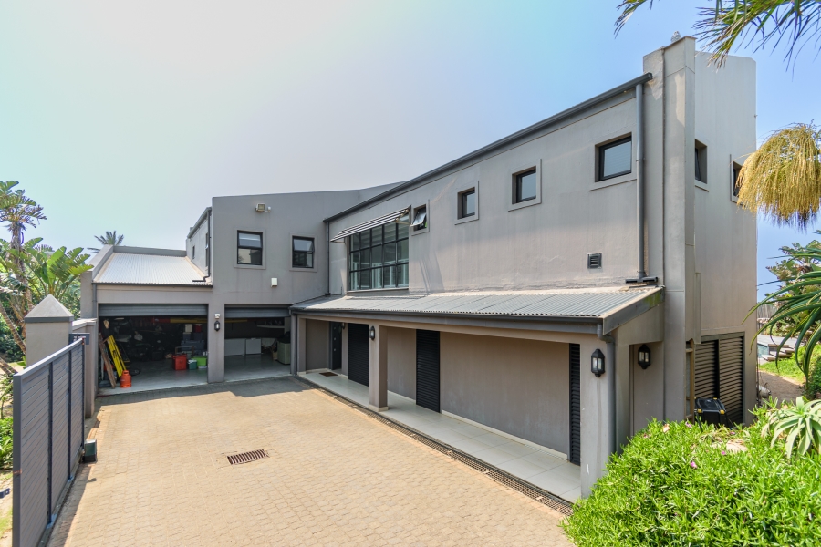 5 Bedroom Property for Sale in Salt Rock KwaZulu-Natal