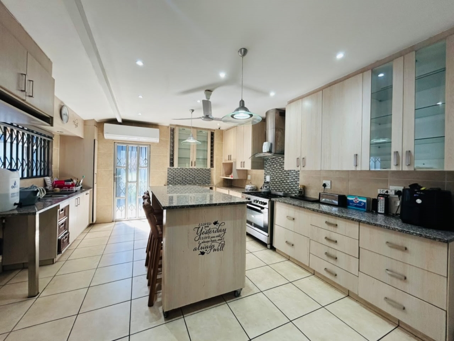 3 Bedroom Property for Sale in Meer En See KwaZulu-Natal