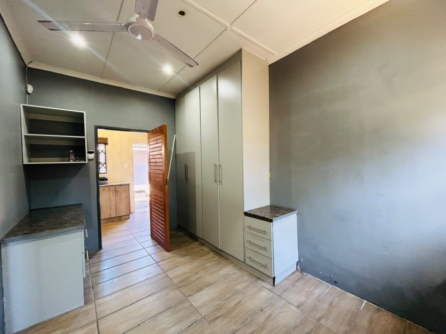 3 Bedroom Property for Sale in Meer En See KwaZulu-Natal