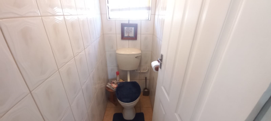 3 Bedroom Property for Sale in Glenmore KwaZulu-Natal