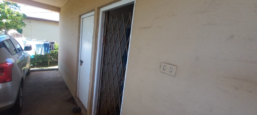 3 Bedroom Property for Sale in Glenmore KwaZulu-Natal