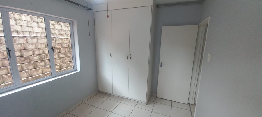 To Let 2 Bedroom Property for Rent in Glenmore KwaZulu-Natal