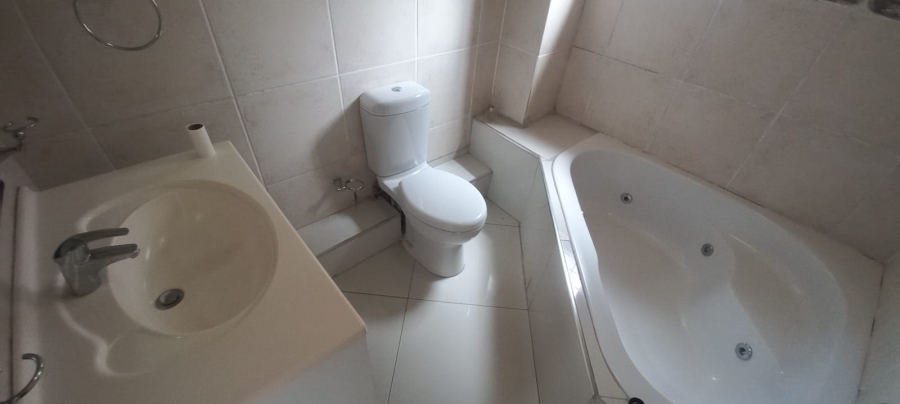 To Let 2 Bedroom Property for Rent in Glenmore KwaZulu-Natal