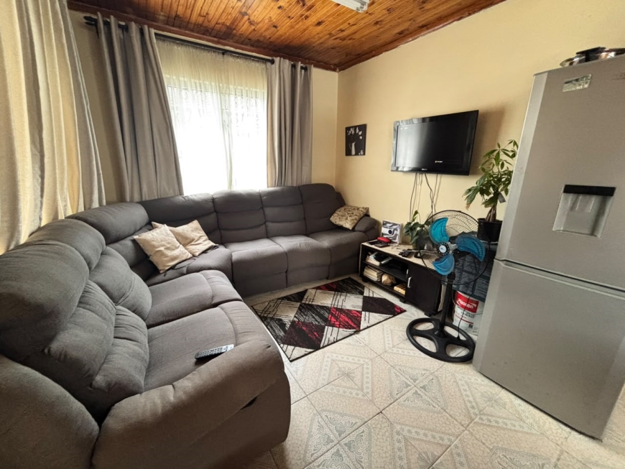 3 Bedroom Property for Sale in Bonela KwaZulu-Natal