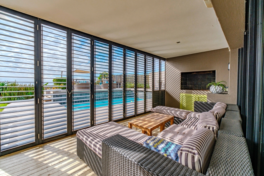 5 Bedroom Property for Sale in Salt Rock KwaZulu-Natal