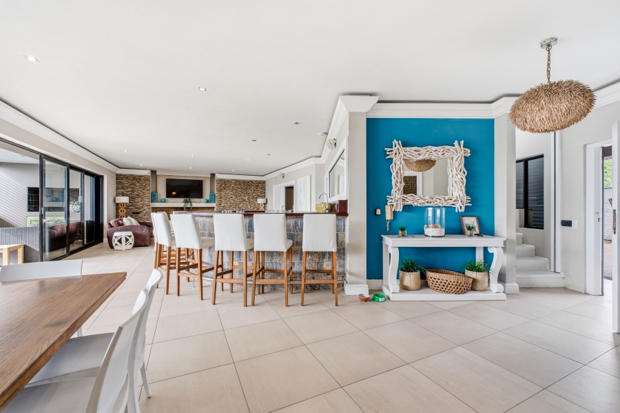 5 Bedroom Property for Sale in Salt Rock KwaZulu-Natal