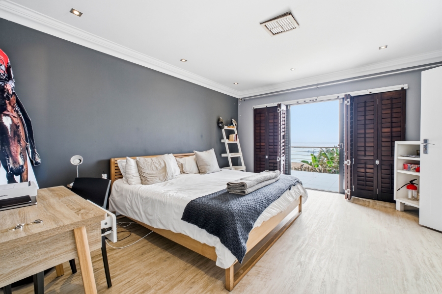 5 Bedroom Property for Sale in Salt Rock KwaZulu-Natal