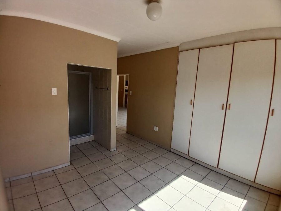 To Let 3 Bedroom Property for Rent in Pioneer Park KwaZulu-Natal