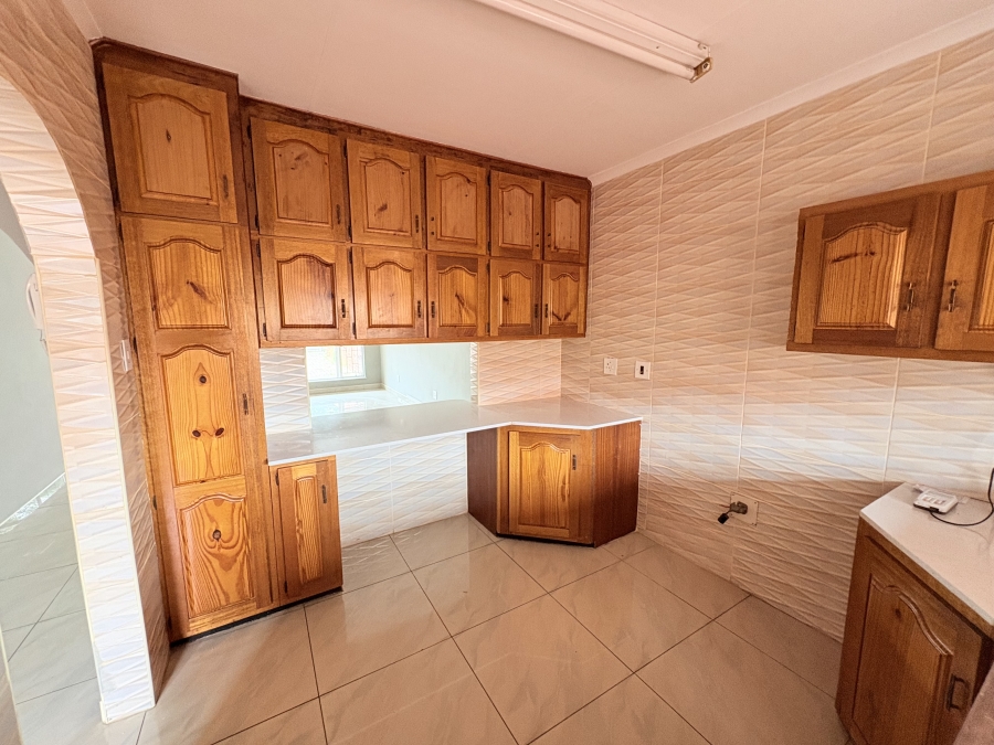 To Let 3 Bedroom Property for Rent in Newcastle KwaZulu-Natal