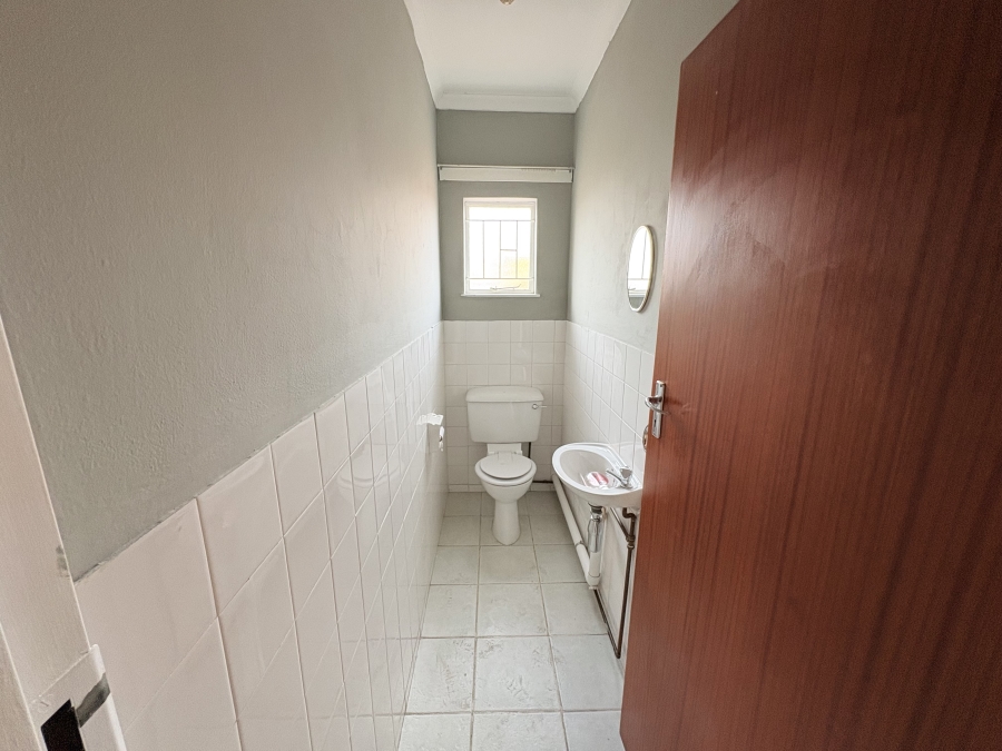 To Let 3 Bedroom Property for Rent in Newcastle KwaZulu-Natal