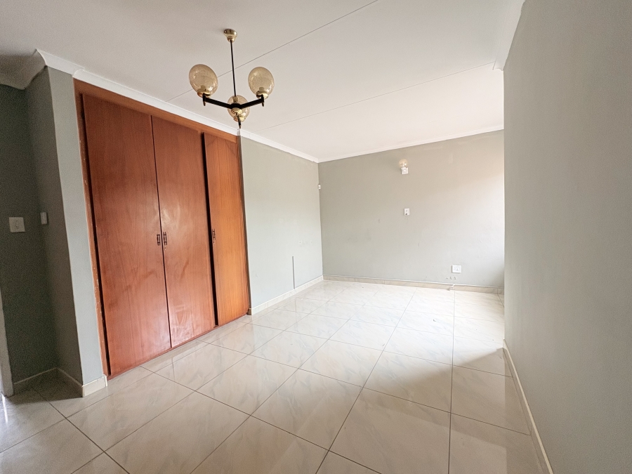 To Let 3 Bedroom Property for Rent in Newcastle KwaZulu-Natal