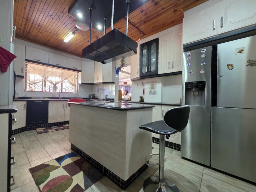 3 Bedroom Property for Sale in Doon Heights KwaZulu-Natal